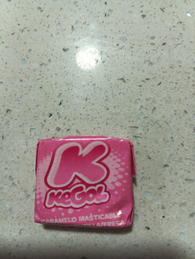 K KeGol caramelo masticable frutilla