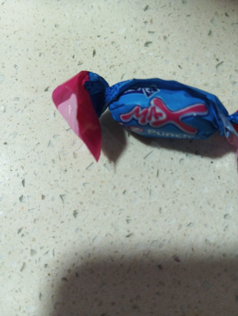 Max frutilla caramelo 3 x 100