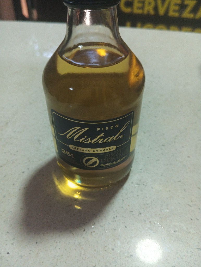 Petaca Mistral Pisco 35°