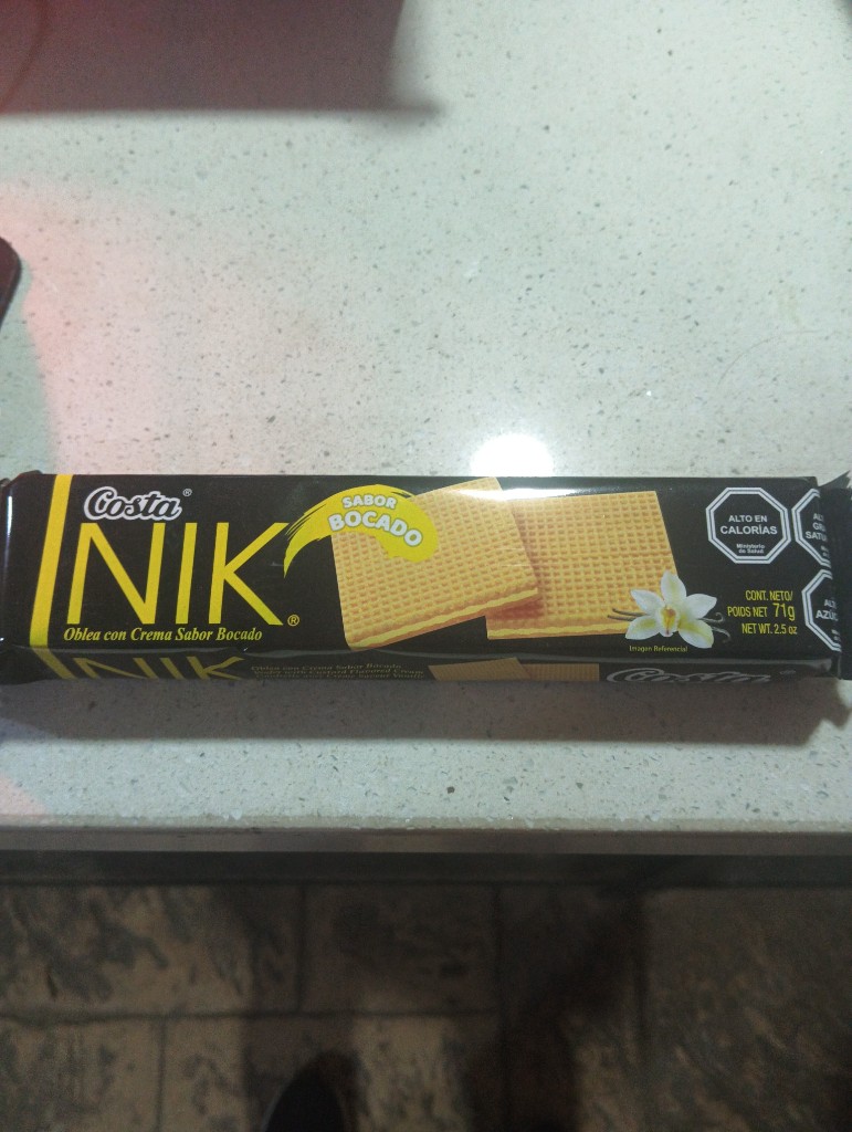 Costa Nik bocadillo