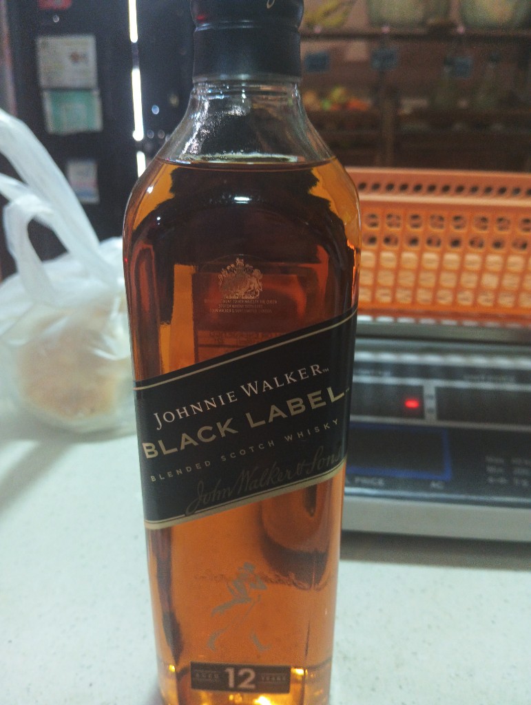 Johnnie Walker Black Label whisky 12 años