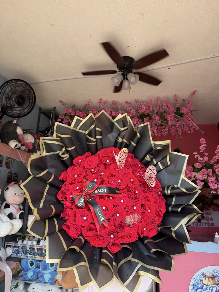 Ramo de 100 rosas