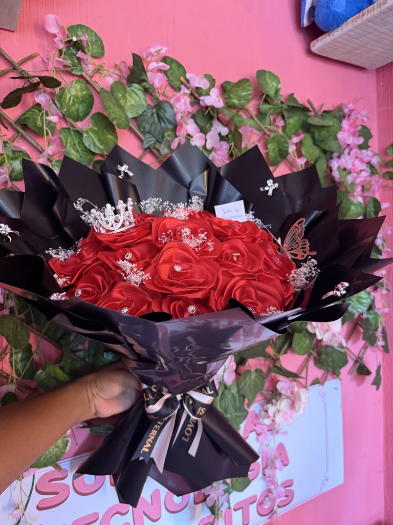 Ramo de rosas rojas eterno