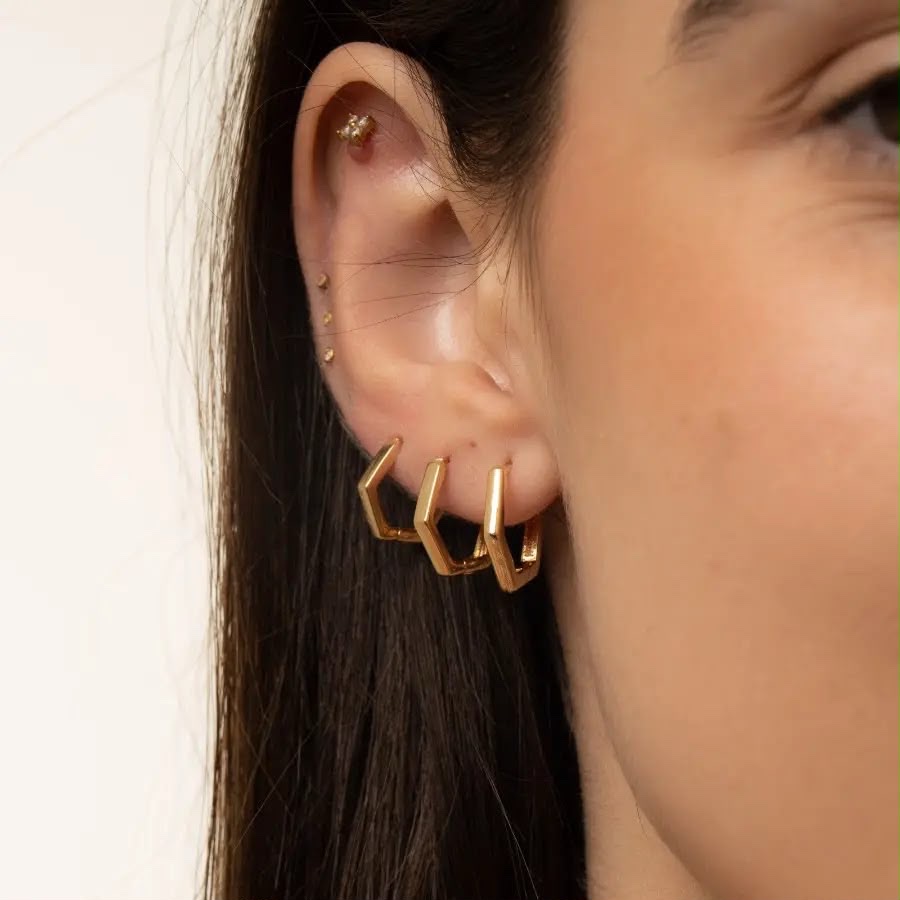 Brincos Banhado Ouro click/hexagono M