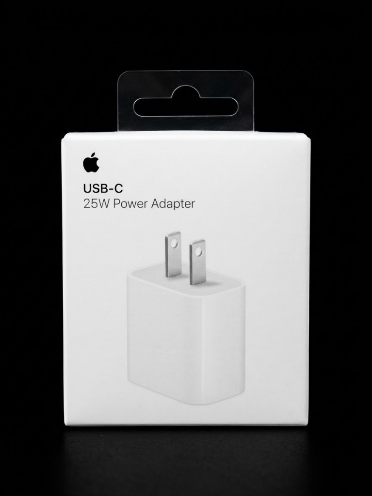 USB-C 35W Power Adapter 16 Pro Max