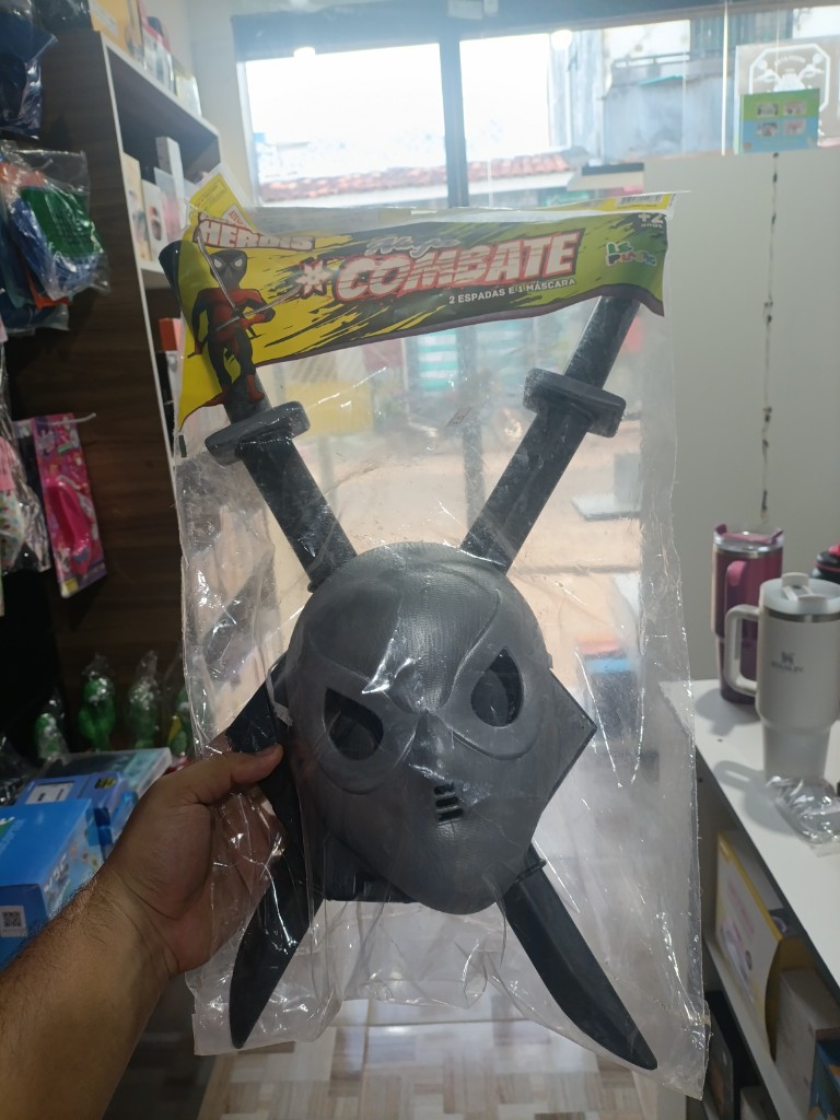Brinquedo ninja combate
