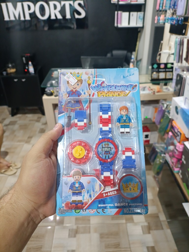 Brinquedo relógio lego masculino