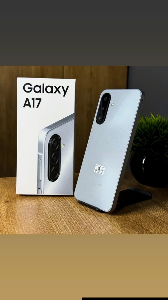 Celular Samsung A17 128/4 Gb