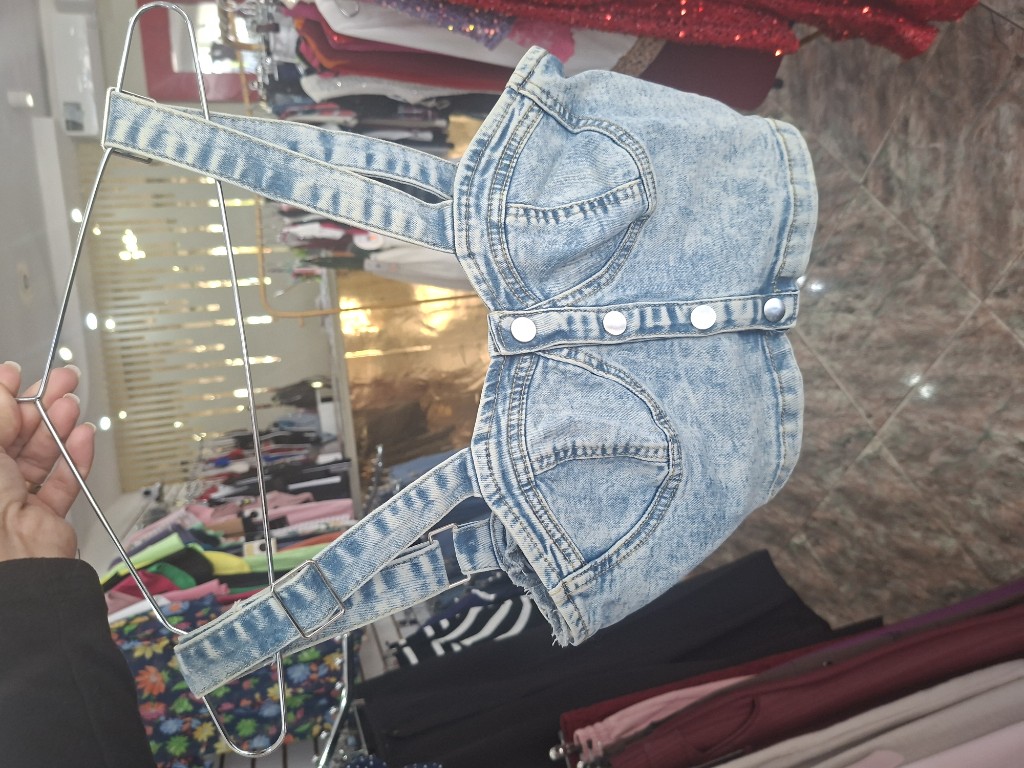 TOP JEANS B2U BOTONES ADELANTE xl