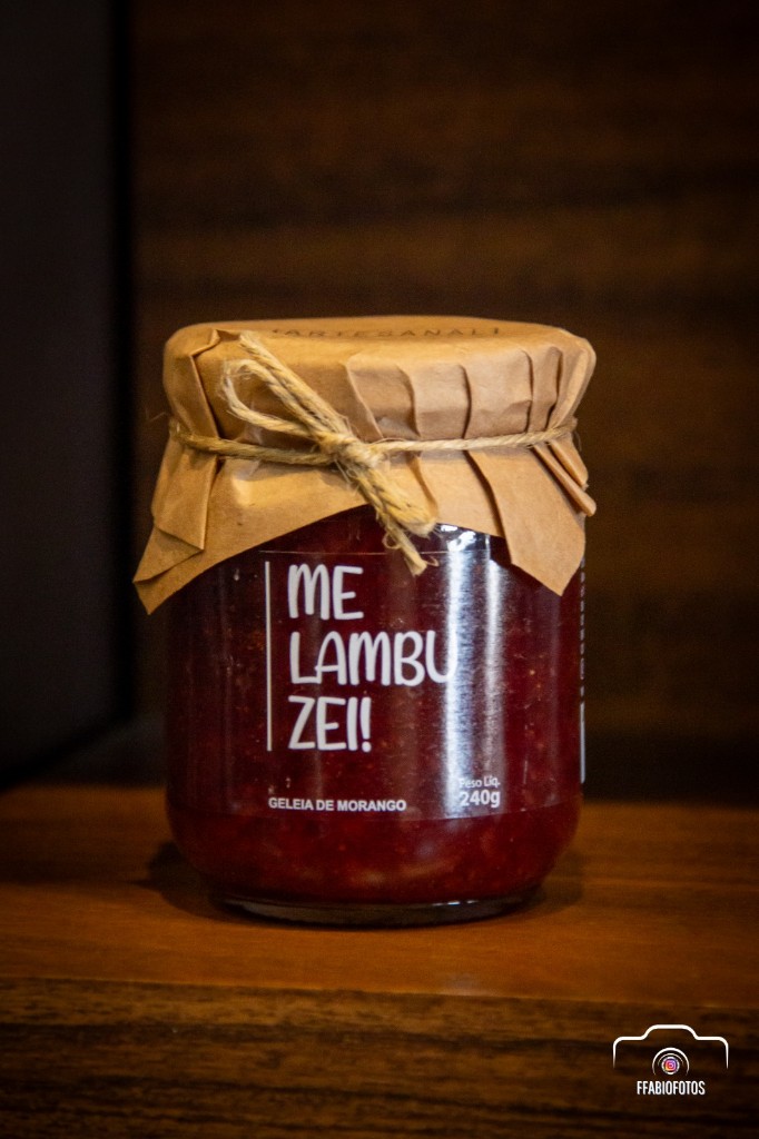 Me Lambuzei! geleia de morango 240g