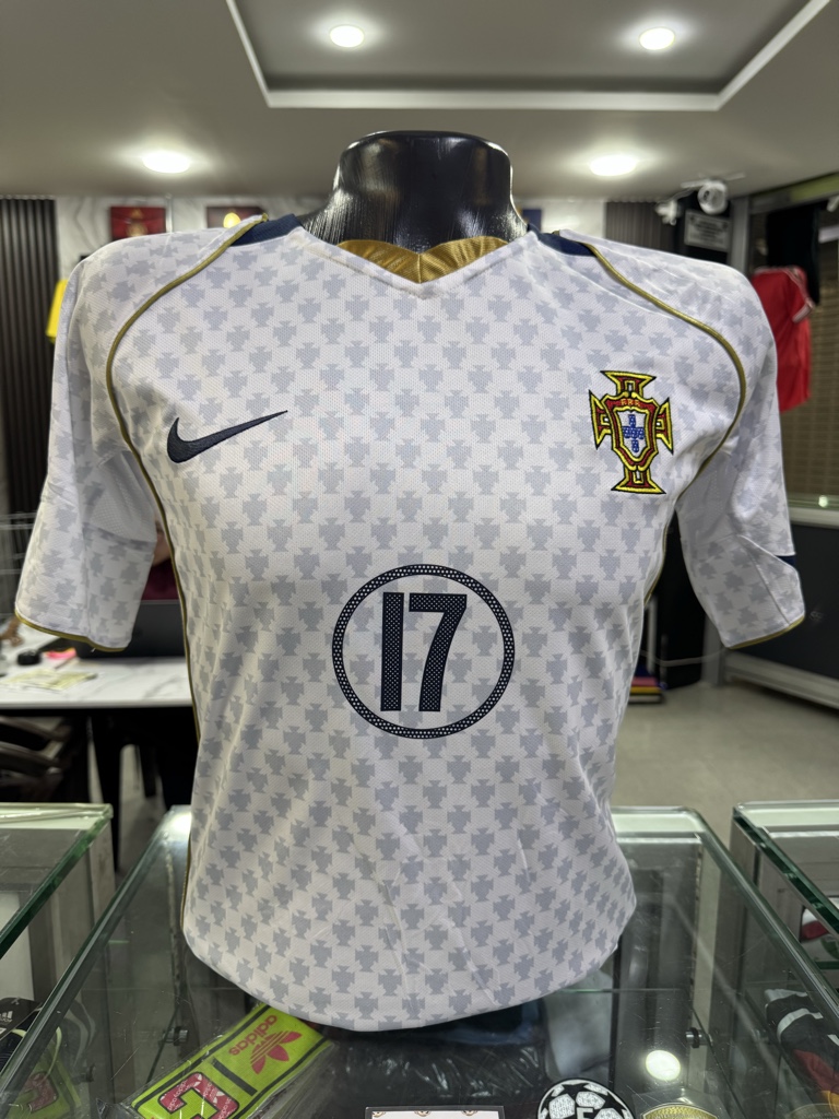 Portugal 2da 2004 - Retro