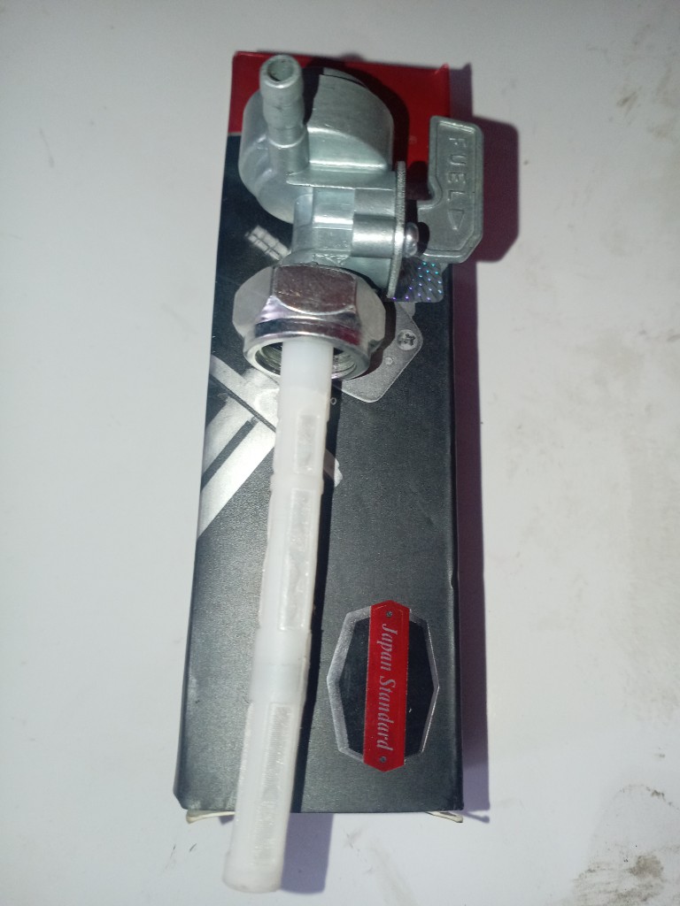 Llave de gasolina CGL125