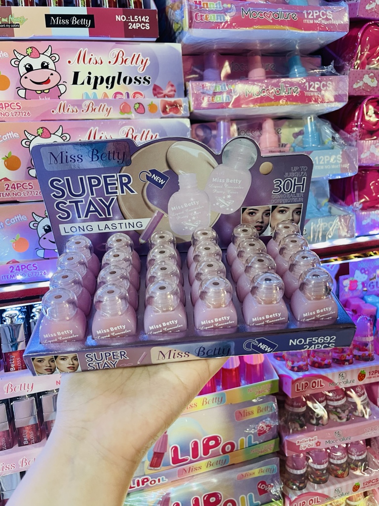Corrector Miss betty💜