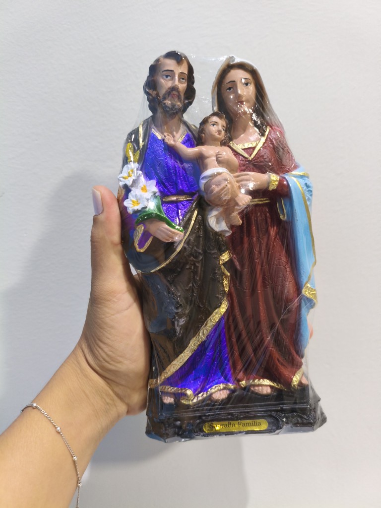 Imagem Sagrada família bordada 20cm