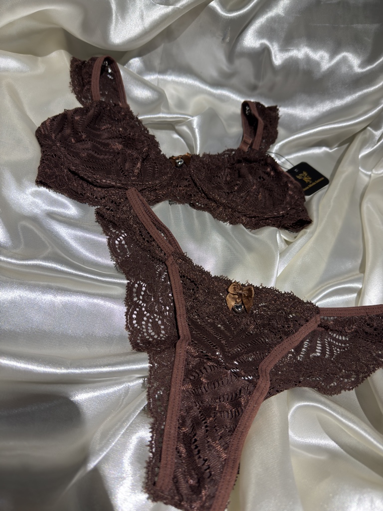Conjunto s/bojo marrom c/aro
