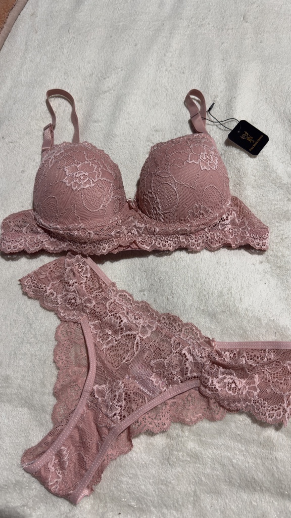 Conjunto renda bojo