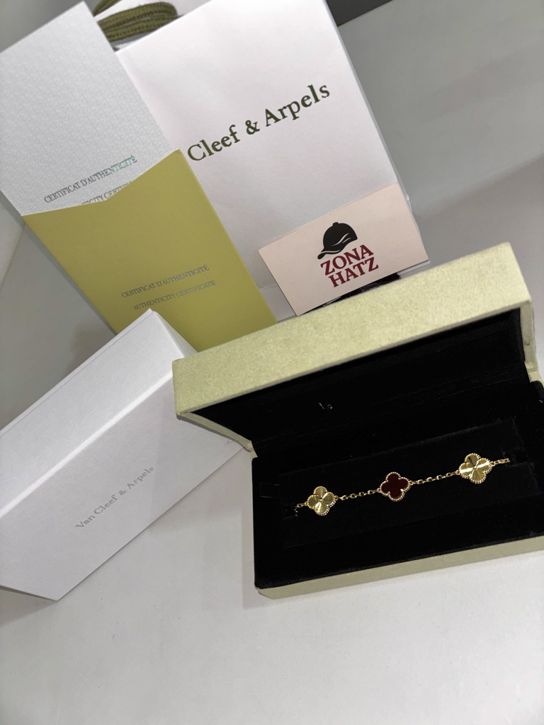 Van Cleef (Gold & Red)