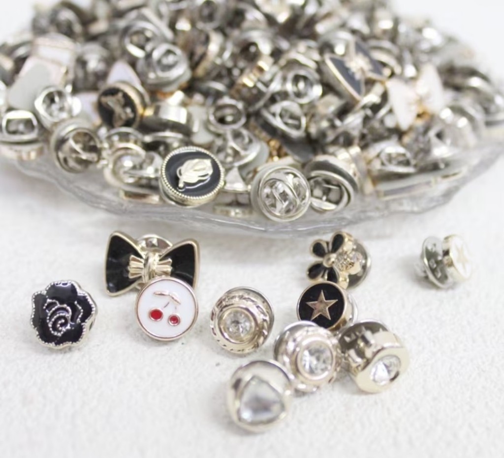 Charms plateados surtidos