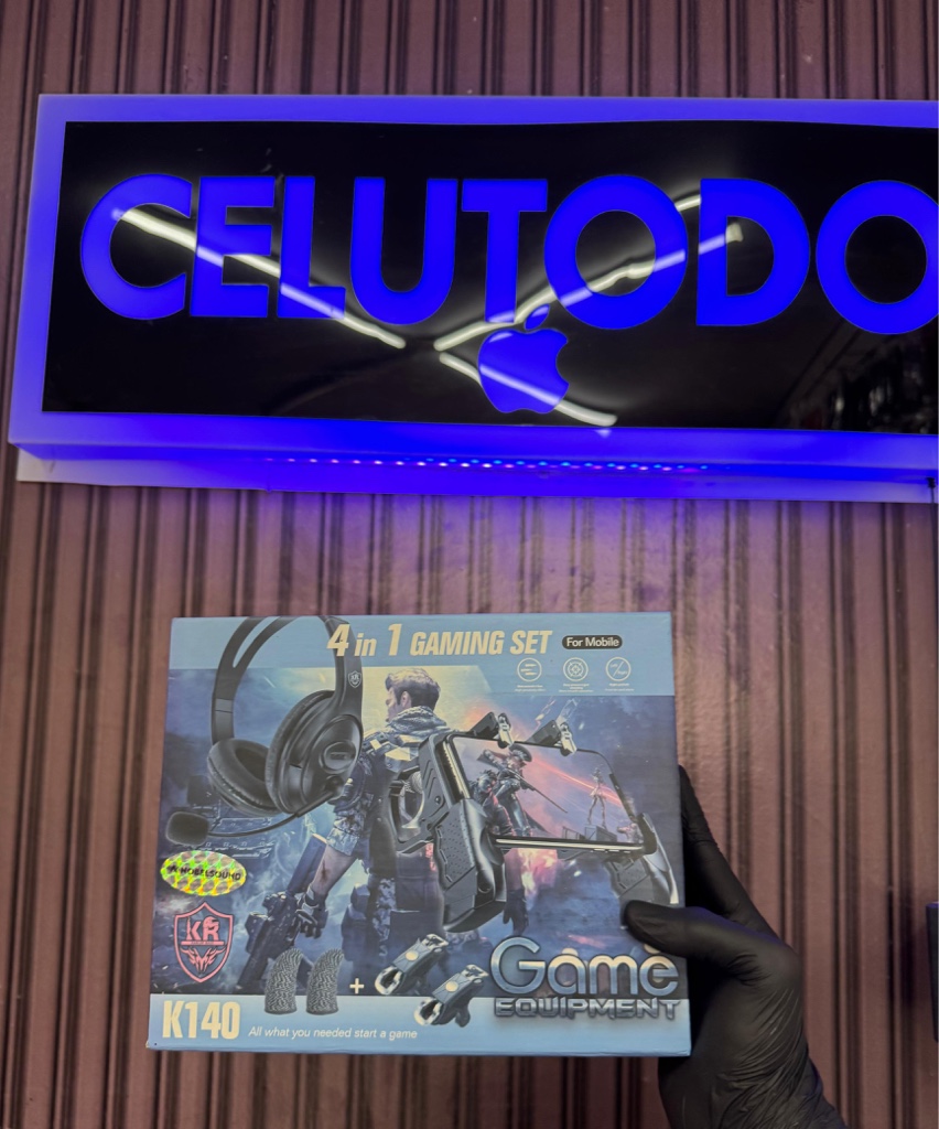 4 en gaming Set gamer cón audífonos tipo bincha y gatillos para móvil