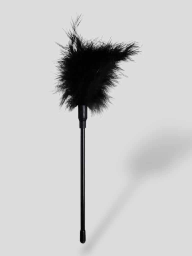 PLUMA