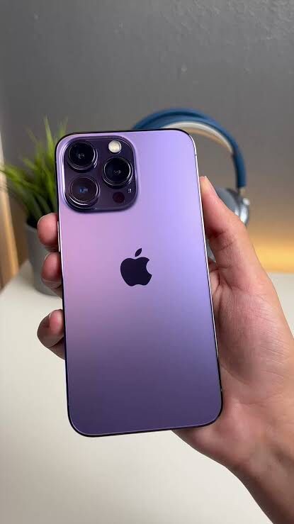 iPhone 14 Pro Max. Azul Marino. 256GB. Semi Nuevo.