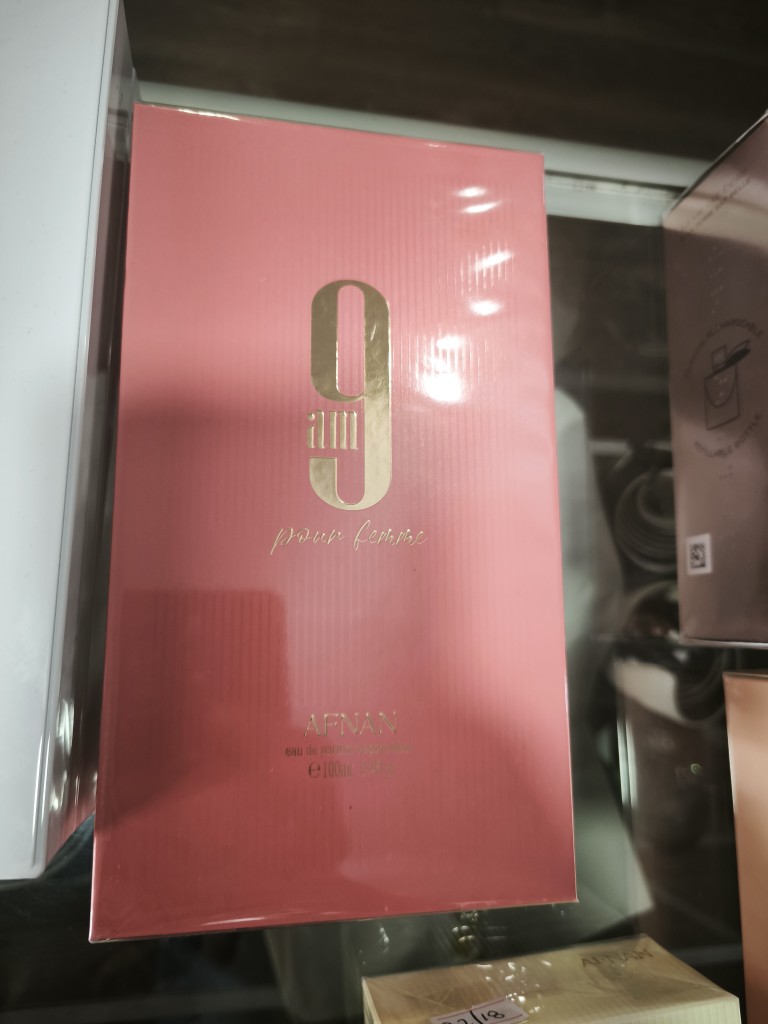9 am Pour femme