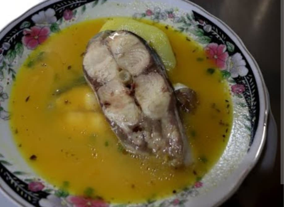 CALDO DE PESCADO