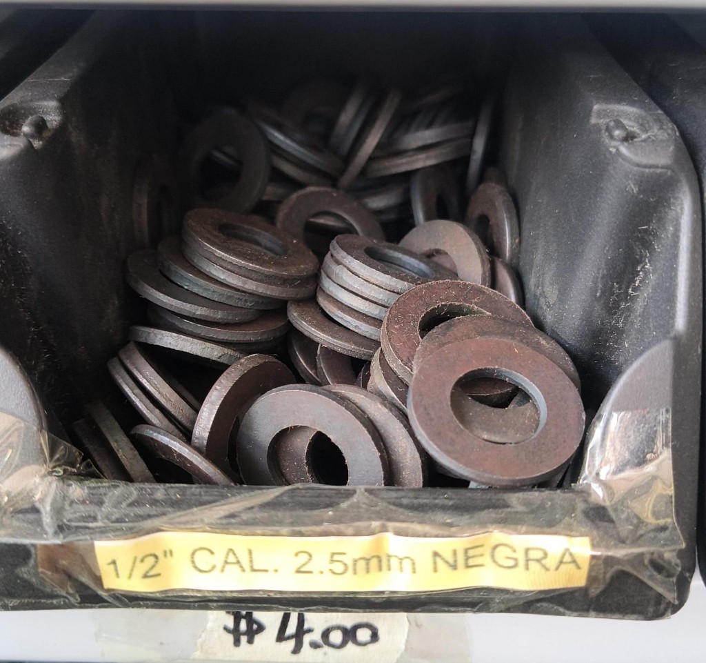 Arandela  1/2" negra