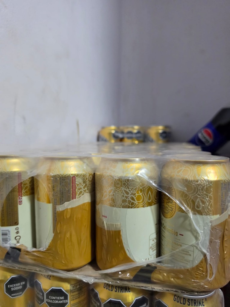 Clud Colombia lata 330