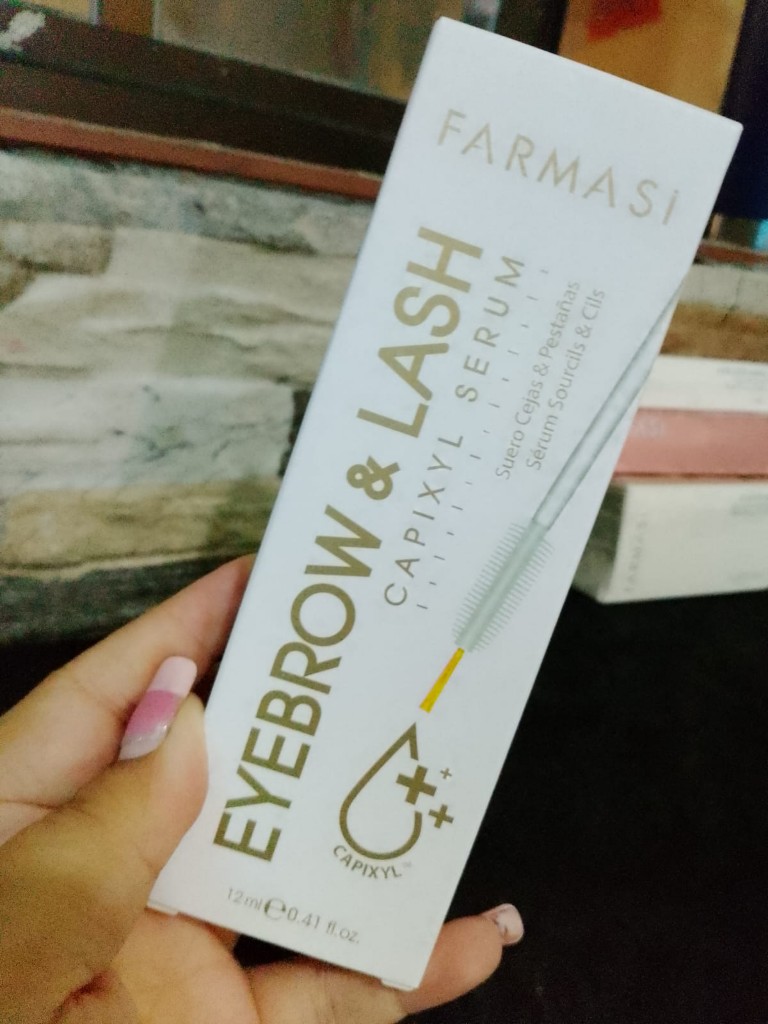 Suero pestañas y cejas