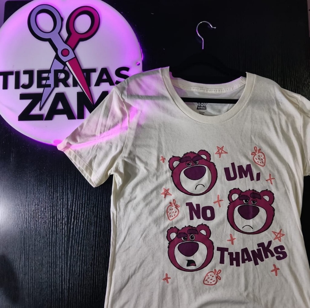 Playera Oso Lotso Talla M