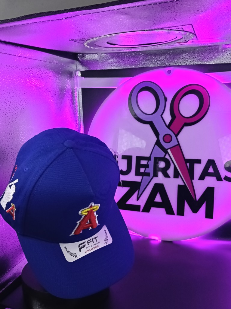 Gorra Angels Bordada Azul