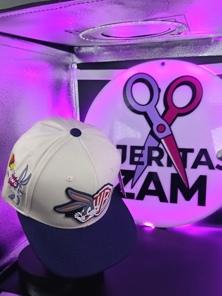 Gorra Bugs Bunny Azul Plana