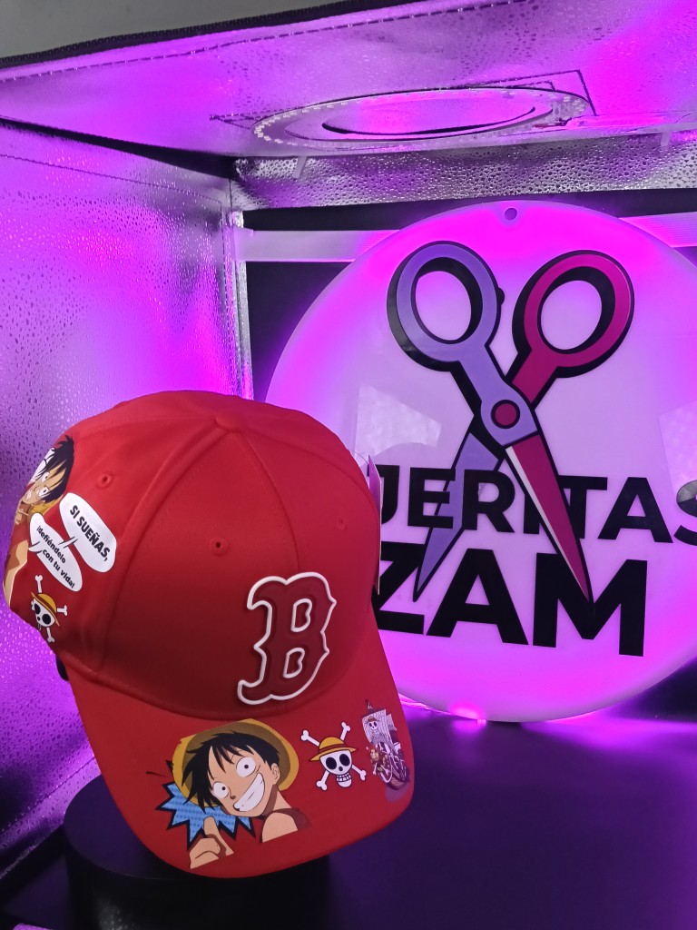 Gorra One Pice Roja