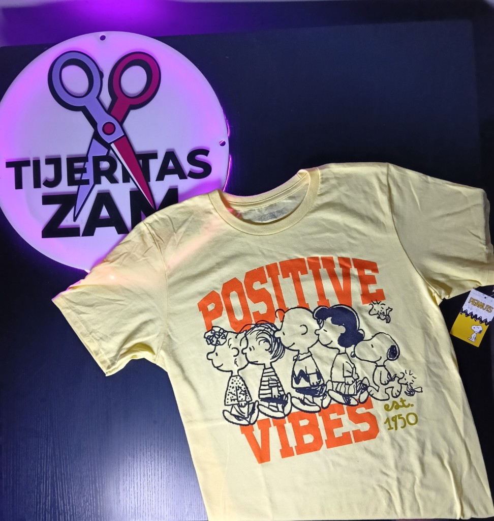Playera Charlie Brow Amarilla Mediana