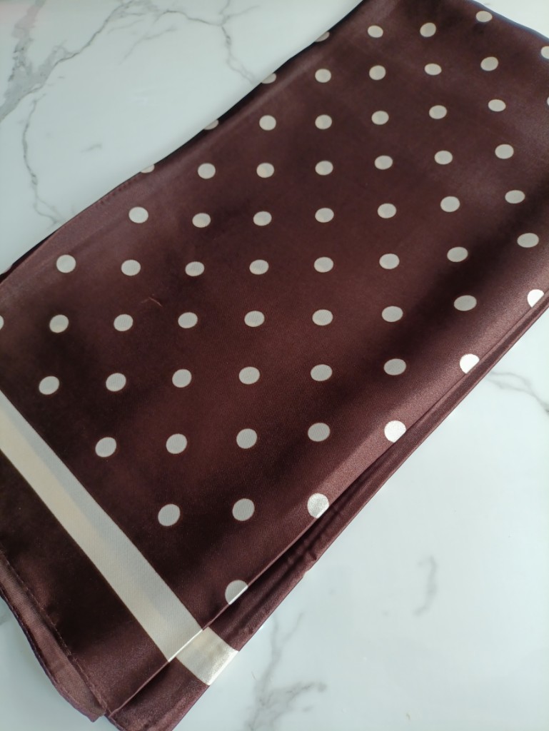 005 Bandanas Seda 90x90