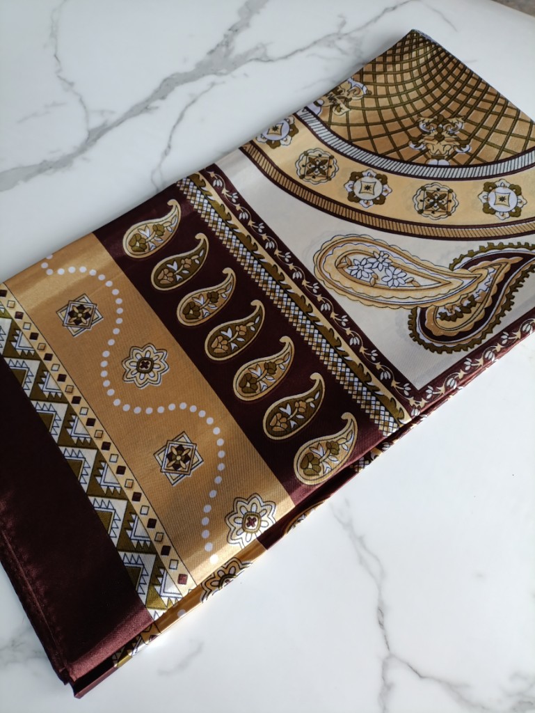 008 Bandana Seda 90x90