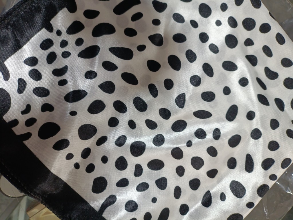 013 Bandanas Seda 50x50
