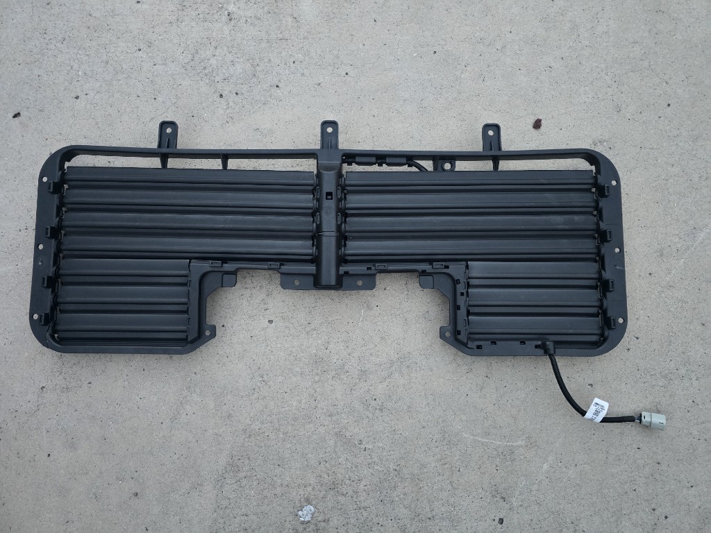 Deflector/shutter silverado 2016/2018 Nuevo