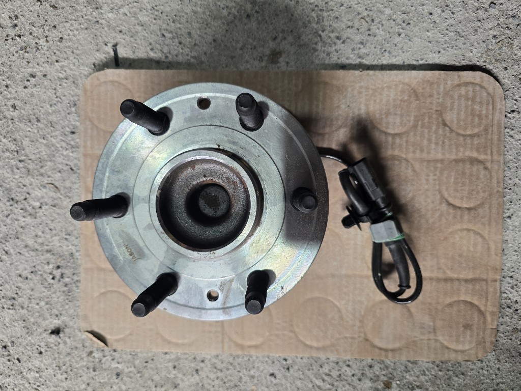 Masa balero 2014/2018 sencilla silverado /sierra /tahoe/yukon Nuevas