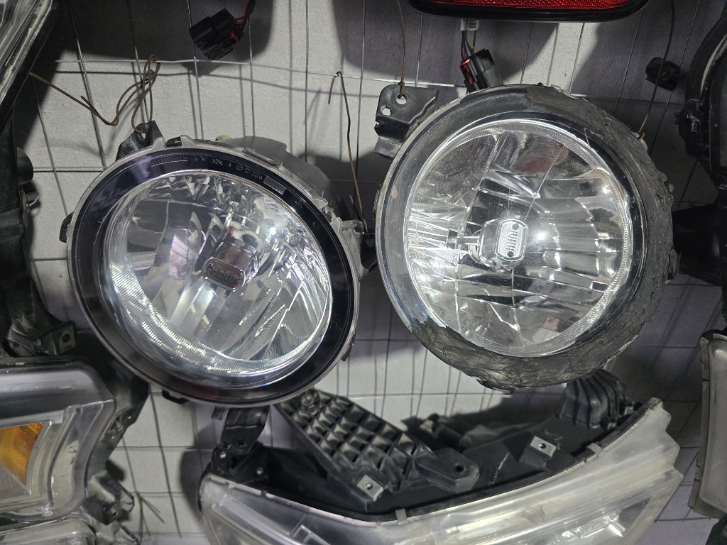 Faros delanteros jeep wrangler OEM 2018/2026