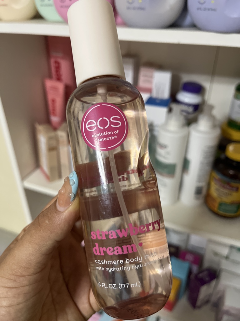 Eos mist strawberry dream