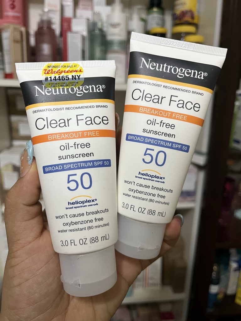 Neutrogena clear face oil free spf50