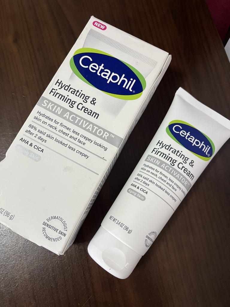 Cetaphil hidrating firming cream