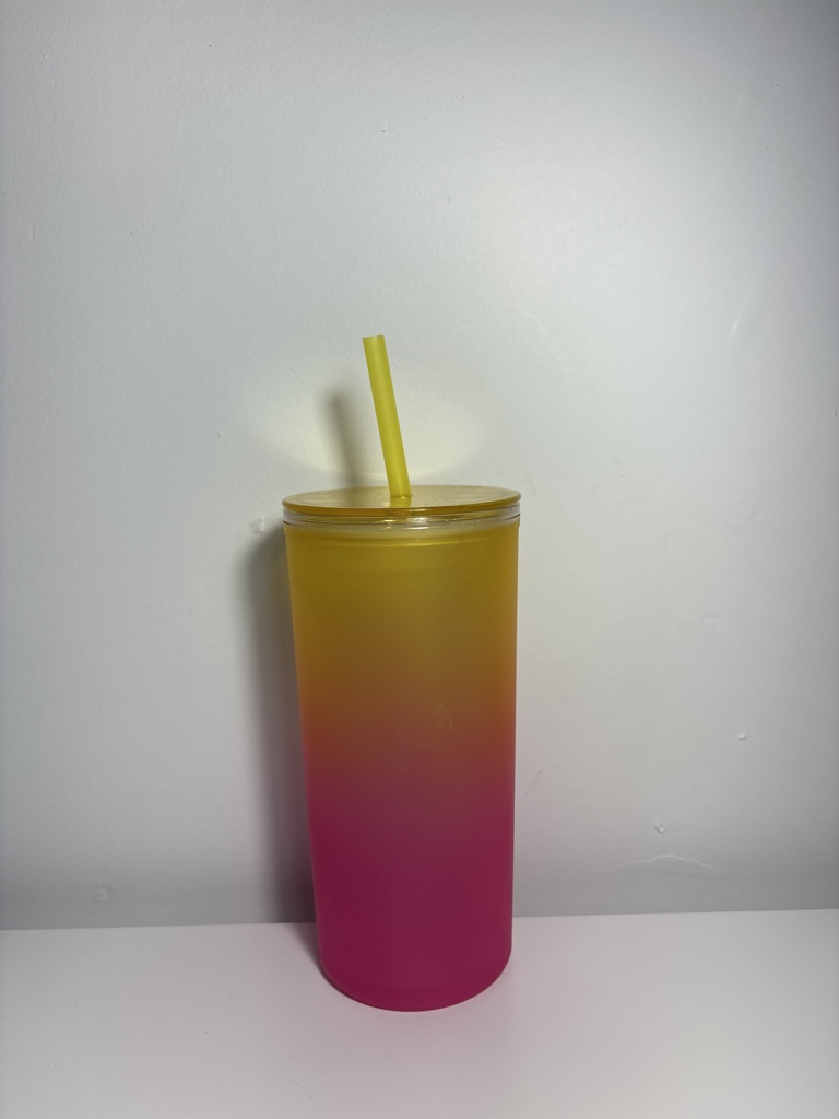 Gradient Tumbler with Straw