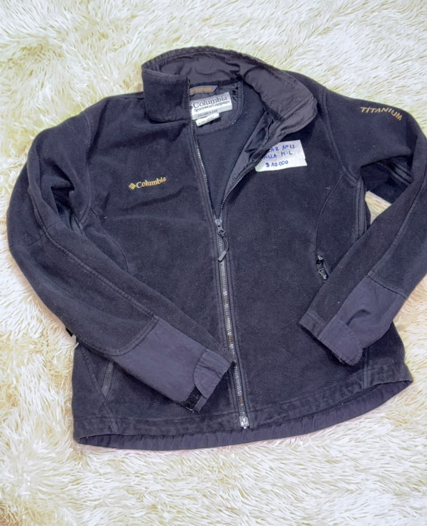 12. Columbia polar mujer