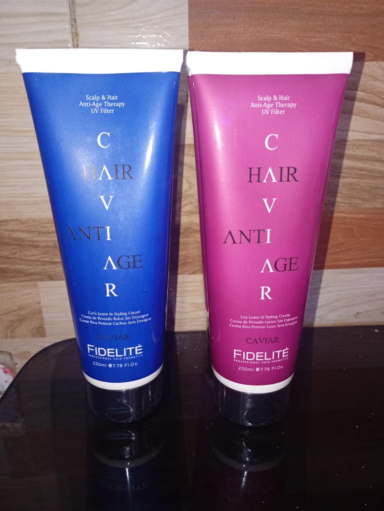 Fidelite Caviar crema de peinado rulos