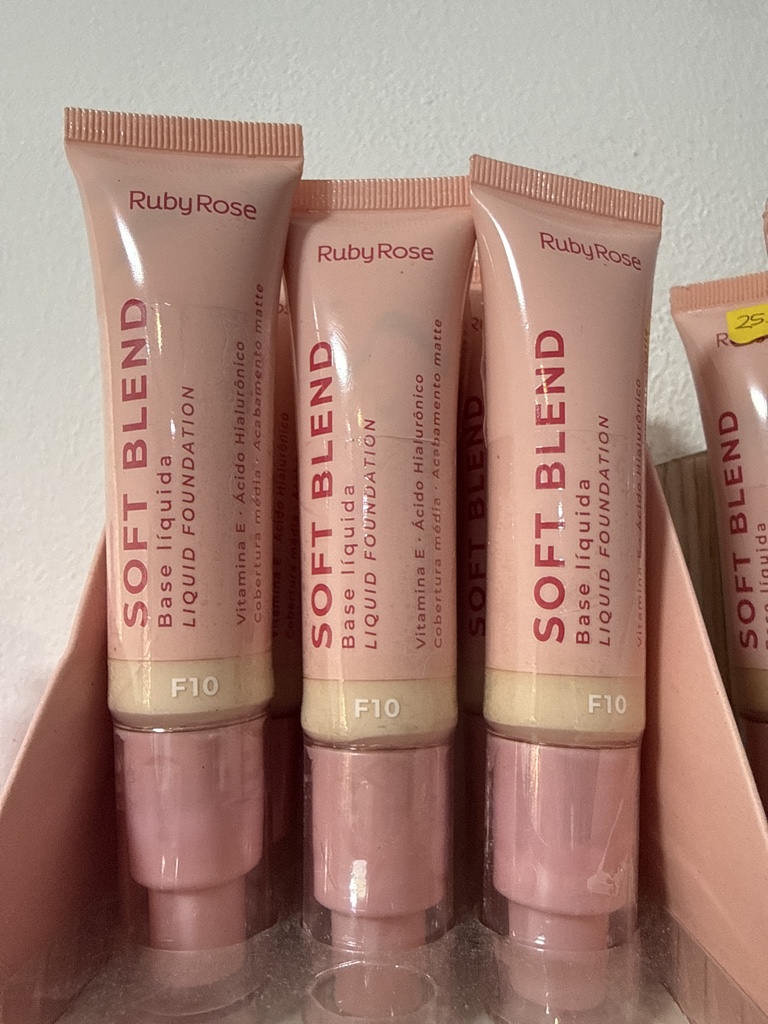 Ruby Rose Soft Blend F10