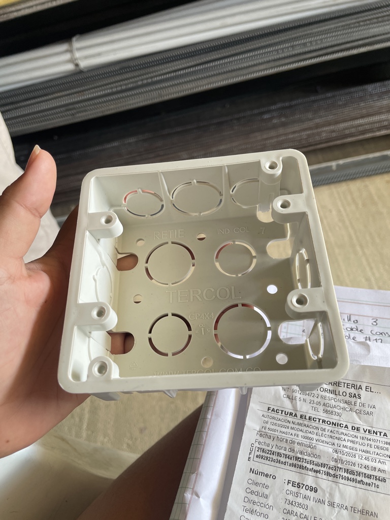 Caja 4x4