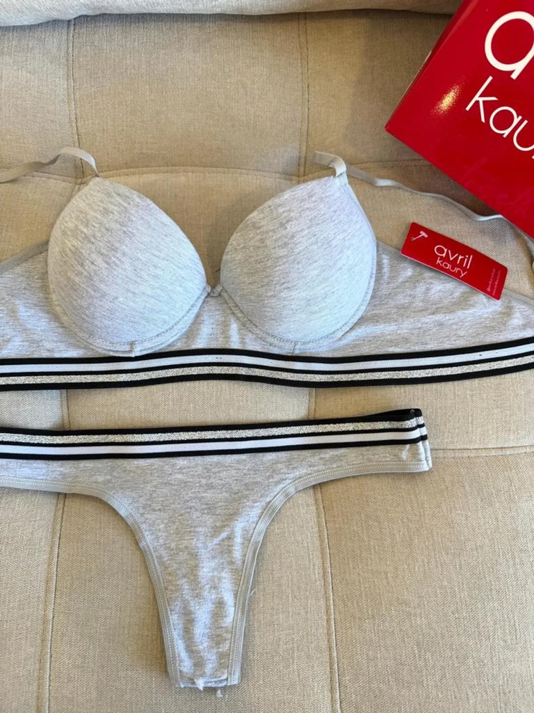 Conjunto de Algodón, Taza Soft con elástico y Cola Less